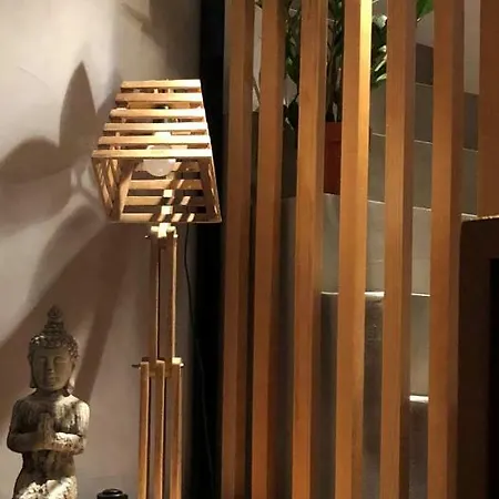 Azante Boutique Suites 3*