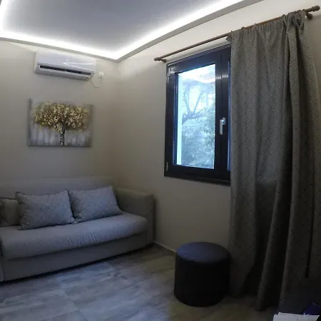 Azante Boutique Suites 3*